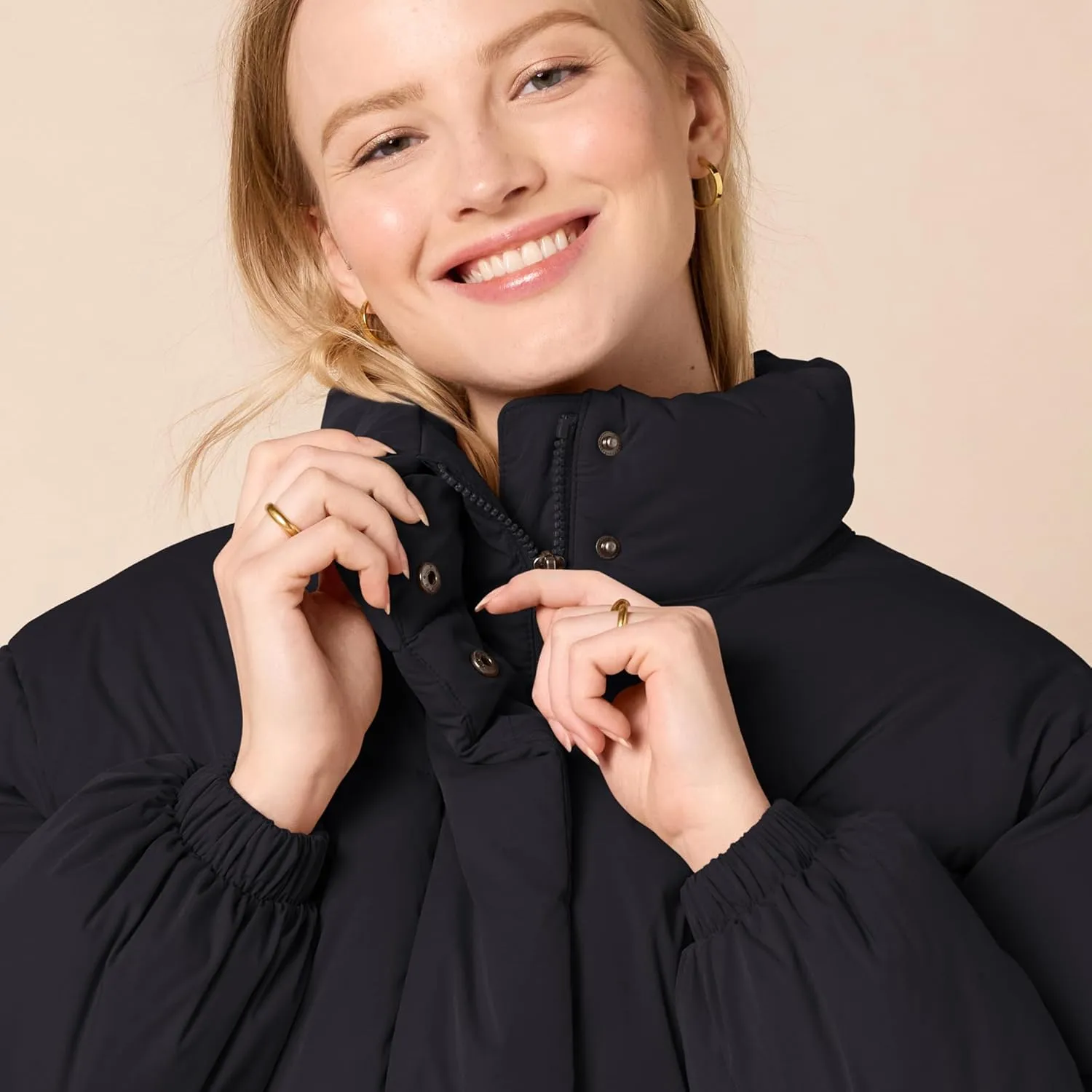 Amazon Essentials Women's Cropped Full-Zip Puffer Jacket (Quilted Matte or Sherpa Fleece)