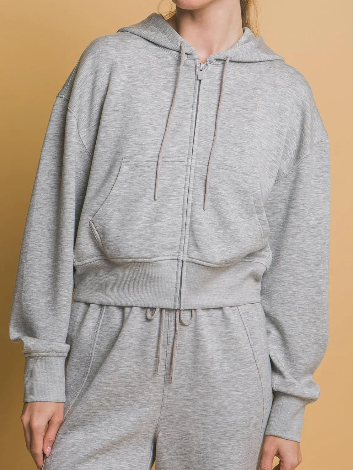 Design by Olivia Women's Zip Up Hoodies Cropped Sweatshirts Fleece Jackets Fall Outfits Casual Hooded Tops Winter Clothes