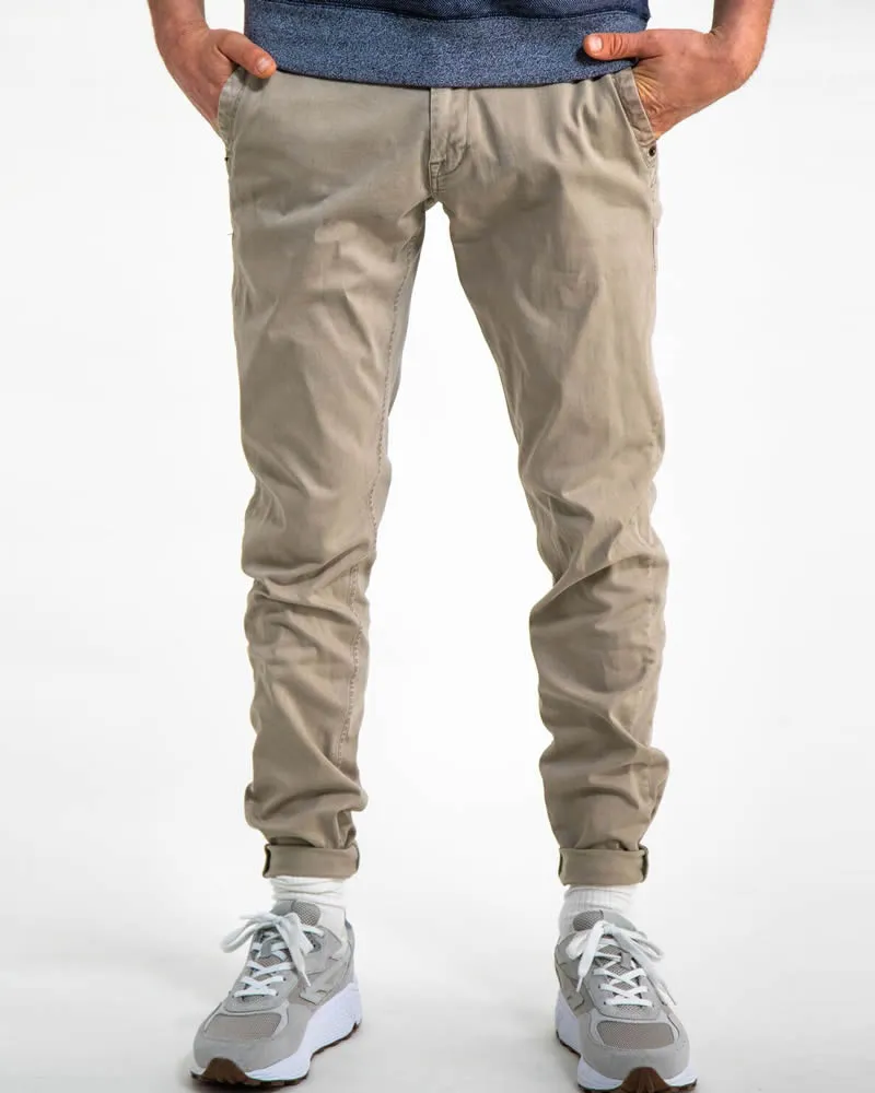 Garcia Fermo Chino Pants Sandcastle gs10150