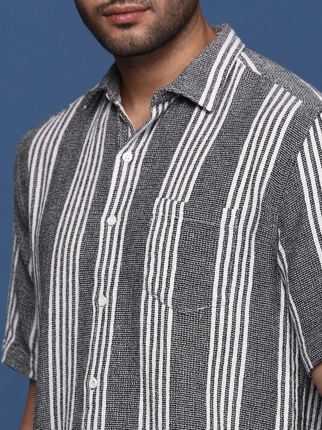 Men Black Standard Slim Fit Multi Stripes Opaque Striped Casual Shirt