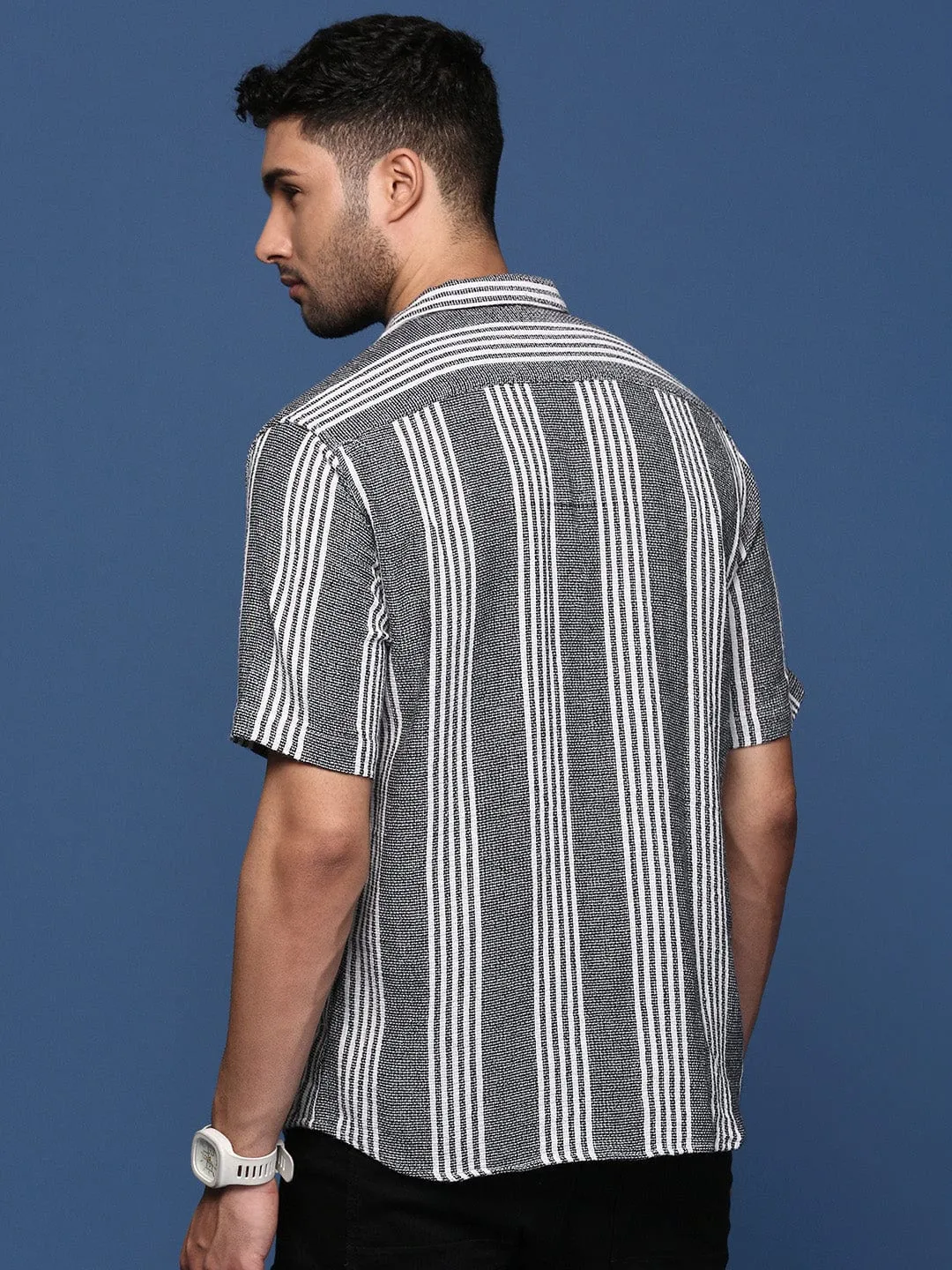 Men Black Standard Slim Fit Multi Stripes Opaque Striped Casual Shirt