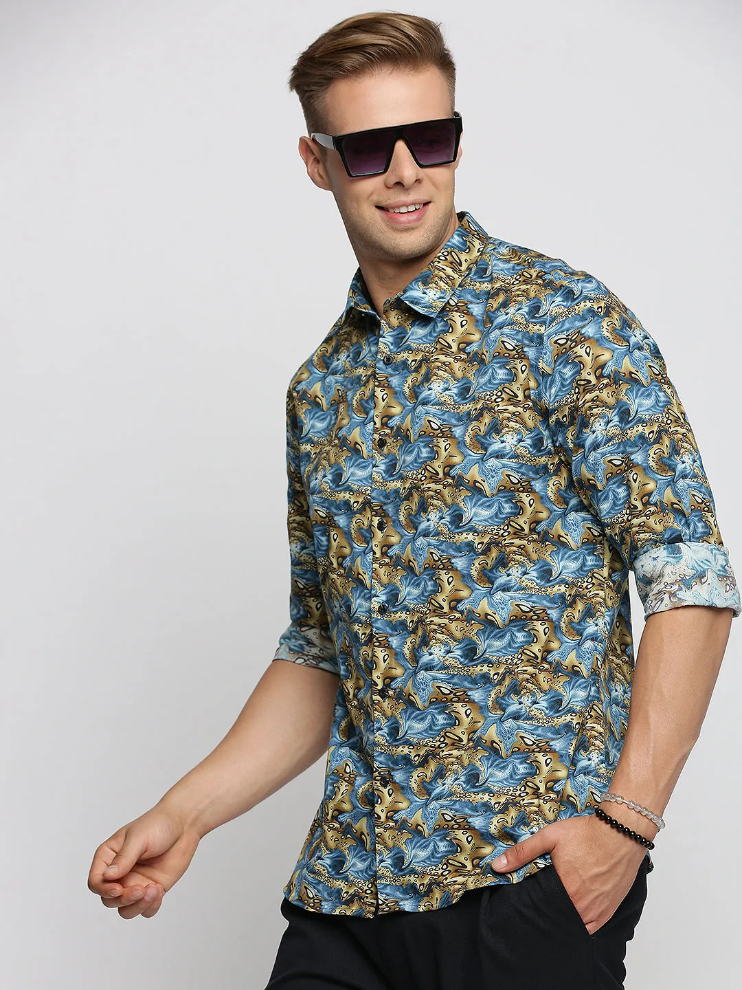 Men Blue Smart Slim Fit Floral Printed Weave Cotton Casual Shirt