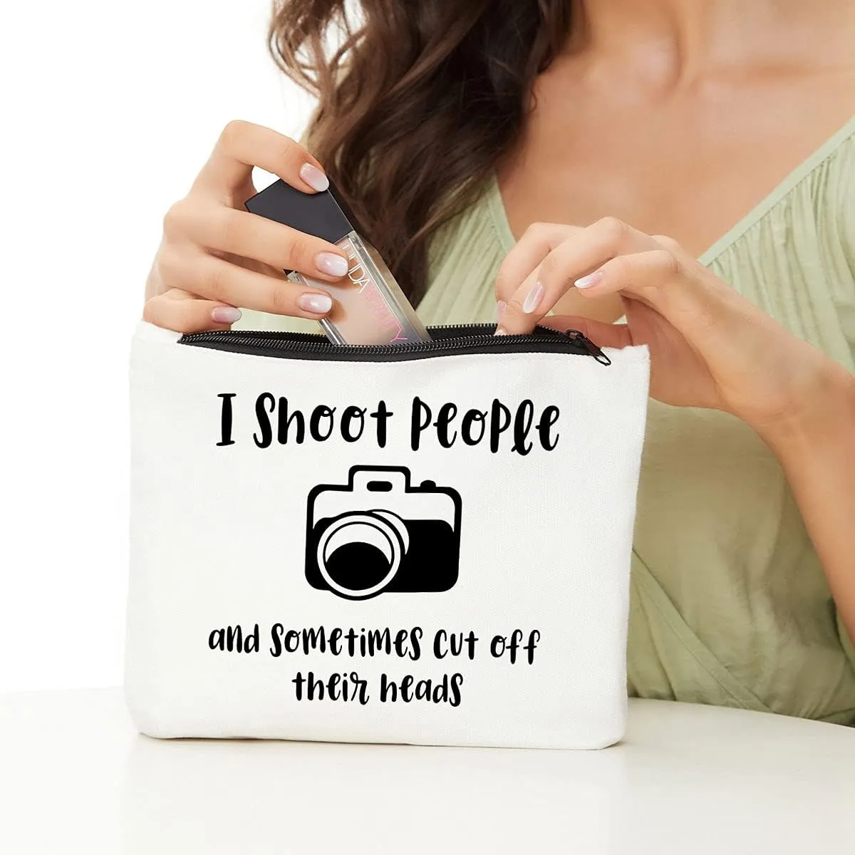 Photography Lovers Gifts, Photographer Gift, Funny Gifts for Photography lover Women, Editor Gifts for Her, Christmas Birthday Graduation Gifts Thank You Gift for Photographer Videographer Makeup Bag