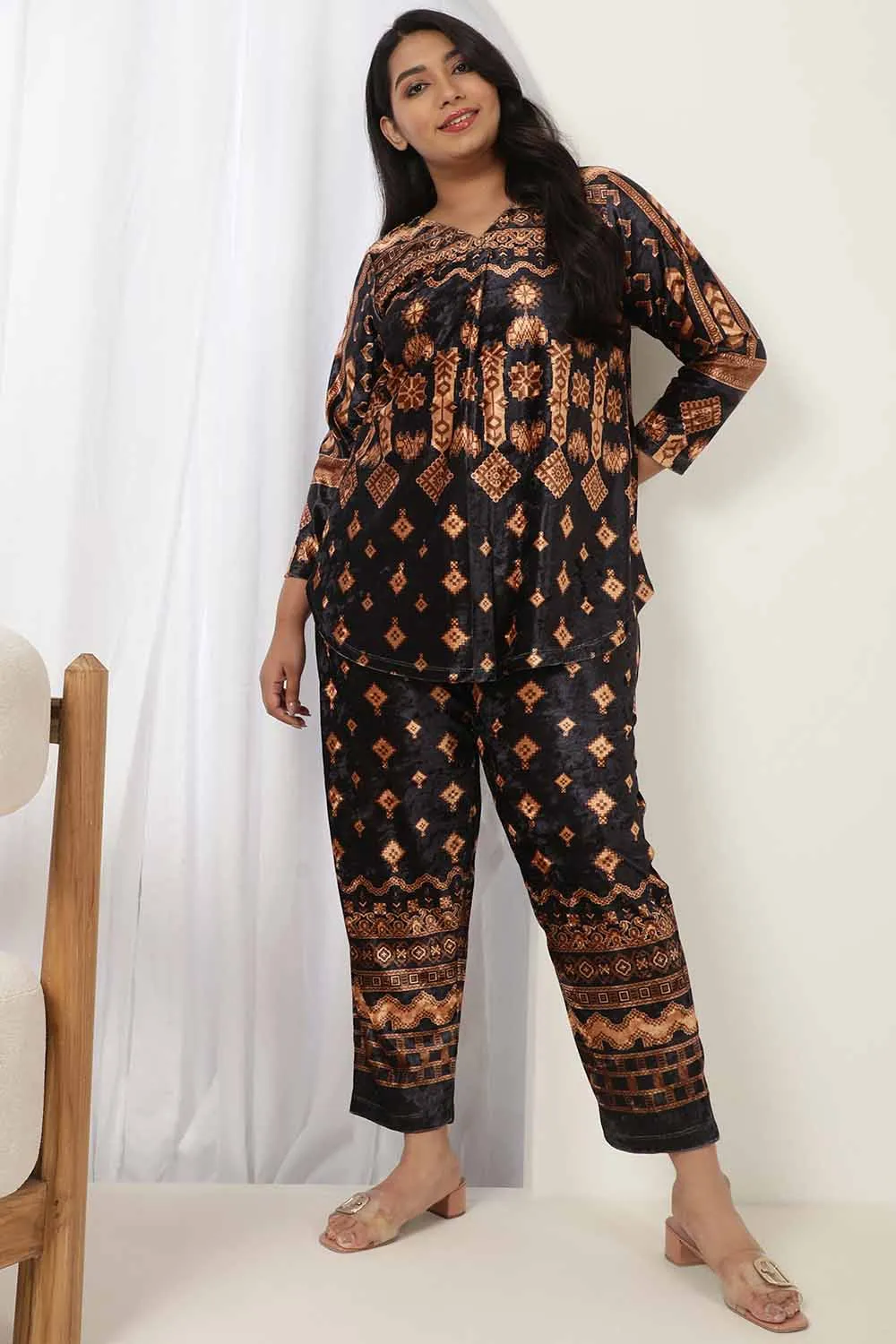 Plus Size Black Printed Velvet Pant 1