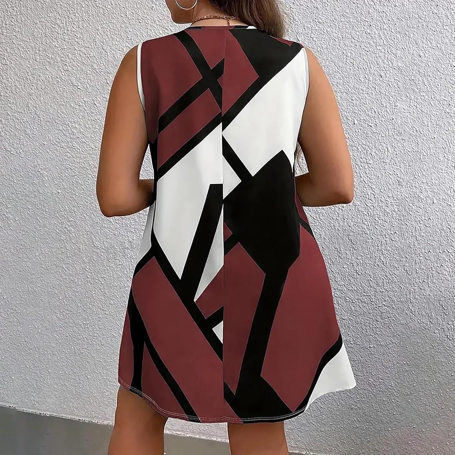Plus Size Summer Sleeveless Midi Dress for Women, Fashion Geometric Print Loose V-Neck Breathable Vacation Clothes
