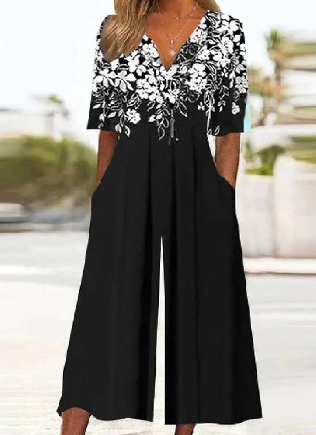 Women's Casual Loose Floral Print 2025 Jumpsuits Short Sleeve Printed Wide Leg Long Pant Rompers With Side Pockets
